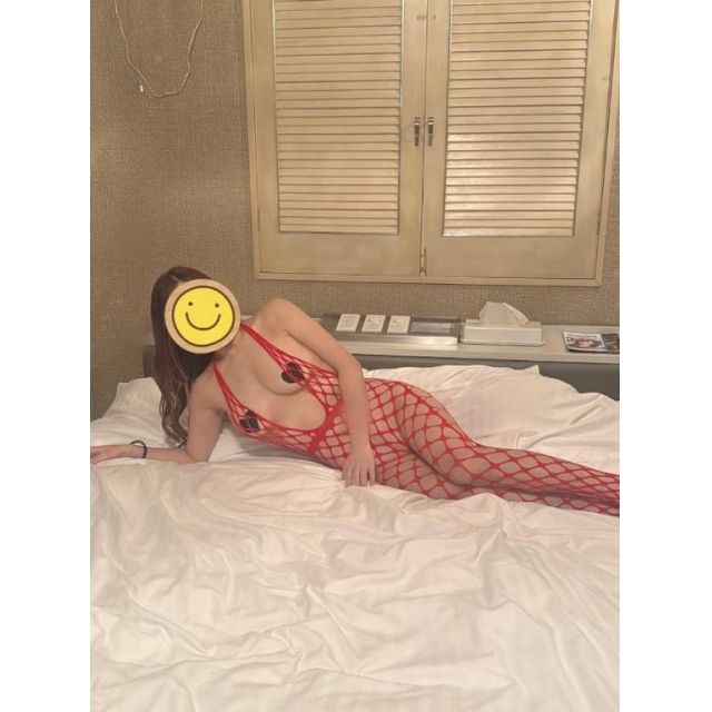 船橋デリヘル 風俗｜人妻デリバリーヘルス『秘密倶楽部 凛 船橋店』かおりさんの写メ【サッカーと...】