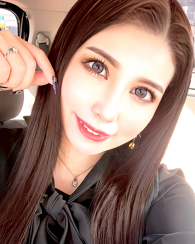 船橋デリヘル 風俗｜人妻デリバリーヘルス『秘密倶楽部 凛 船橋店』愛梨さんのプロフィール写真1
