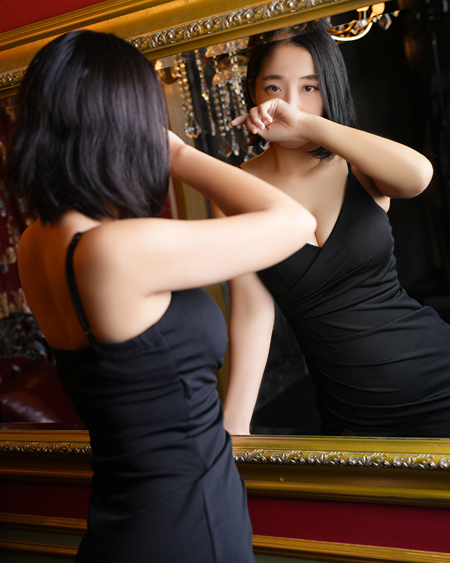 船橋デリヘル 風俗｜人妻デリバリーヘルス『秘密倶楽部 凛 船橋店』みつりさんのプロフィール写真2