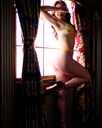 船橋デリヘル 風俗｜人妻デリバリーヘルス『秘密倶楽部 凛 船橋店』モデルきらりの写真