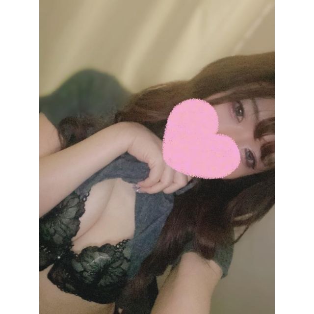 千葉風俗『秘密倶楽部 凛 千葉店』愛美莉(えみり)さんの写メ日記【ぺろっ】