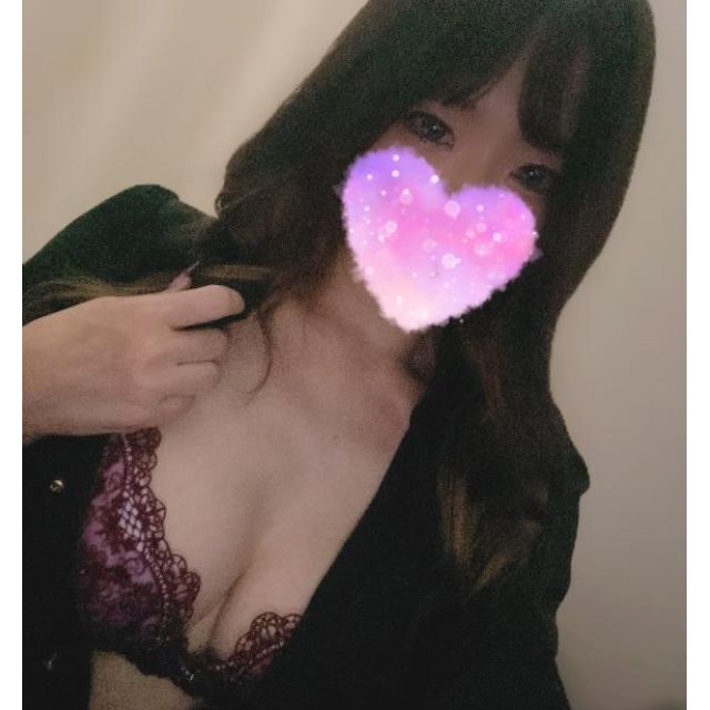 千葉風俗『秘密倶楽部 凛 千葉店』愛美莉(えみり)の日記