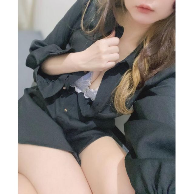 千葉風俗『秘密倶楽部 凛 千葉店』愛美莉(えみり)の日記