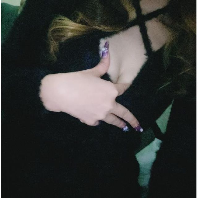 千葉風俗『秘密倶楽部 凛 千葉店』愛美莉(えみり)の日記