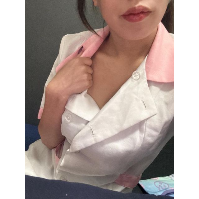 千葉風俗『秘密倶楽部 凛 千葉店』小梅(こうめ)さんの写メ日記【出勤してます】