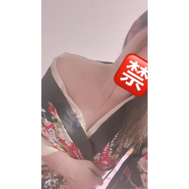 千葉風俗『秘密倶楽部 凛 千葉店』千秋(ちあき)さんの日記画像