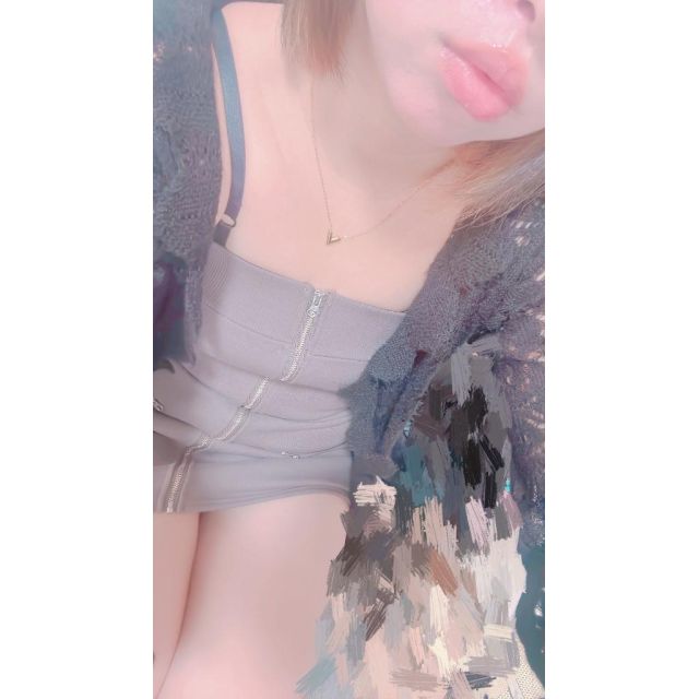 千葉風俗『秘密倶楽部 凛 千葉店』千秋(ちあき)さんの写メ【まだ出来るよね？】