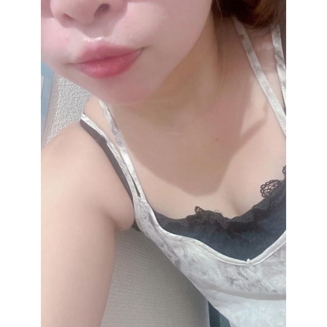 千葉風俗『秘密倶楽部 凛 千葉店』千秋(ちあき)の日記