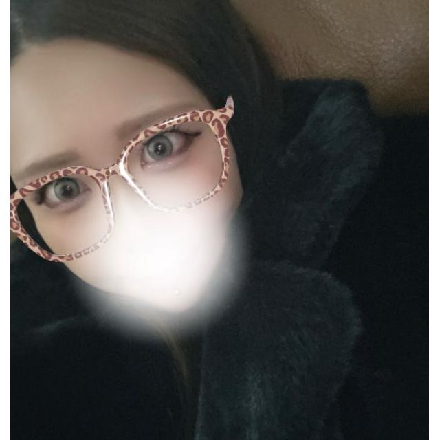 千葉風俗『秘密倶楽部 凛 千葉店』さりなさんの写メ【あした！】