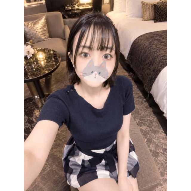 千葉風俗『秘密倶楽部 凛 千葉店』猫さんの写メ【出勤！】