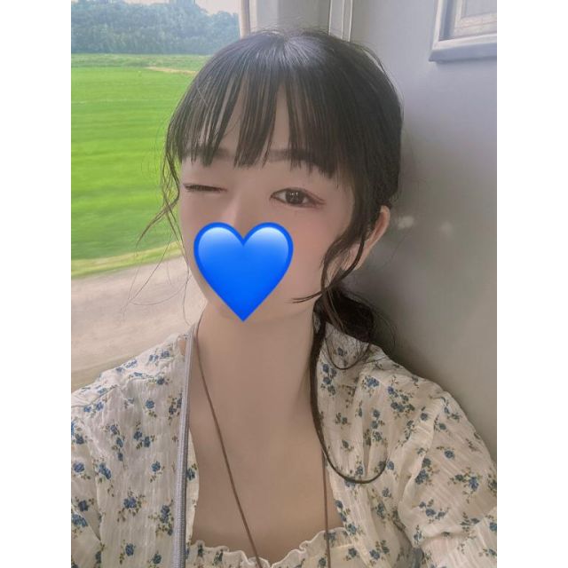 千葉風俗『秘密倶楽部 凛 千葉店』あずきさんの写メ日記【出勤しまー...】