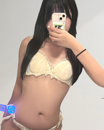 千葉風俗『秘密倶楽部 凛 千葉店』モデルこむぎの写真