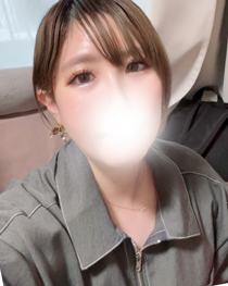 千葉風俗『秘密倶楽部 凛 千葉店』モデルゆうなの写真