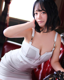 千葉風俗『秘密倶楽部 凛 千葉店』モデルまろの写真