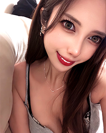 千葉風俗『秘密倶楽部 凛 千葉店』モデルれおなの写真