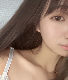 千葉風俗『秘密倶楽部 凛 千葉店』新人モデル千霧（ちぎり）さんの写真