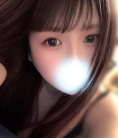 千葉風俗『秘密倶楽部 凛 千葉店』新人ももかの写真