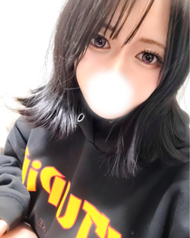 千葉風俗『秘密倶楽部 凛 千葉店』モデルりかの写真