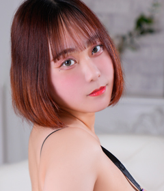 千葉風俗『秘密倶楽部 凛 千葉店』新人モデルひなのさんの写真